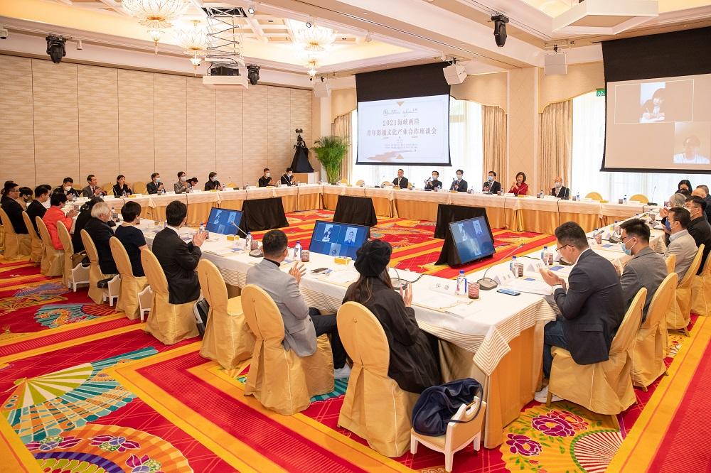探索未来，新澳门天天彩2035年全新资料解析