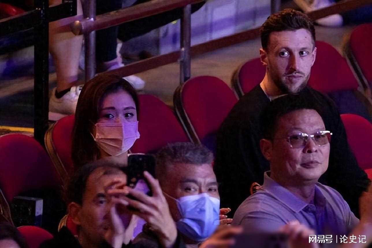 探索香港最快开奖中特网，揭秘在线彩票的魅力与挑战