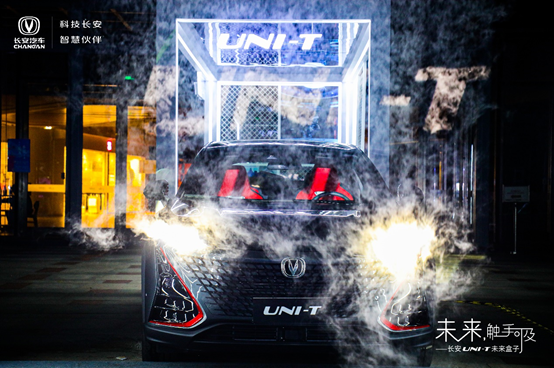 2045年，未来彩票的奇幻之旅——探索虚拟与现实的奇妙融合