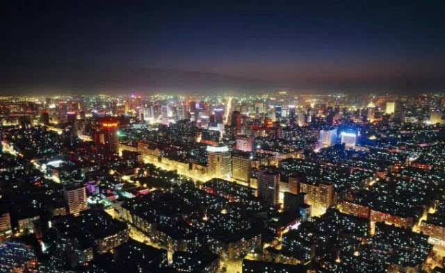 沈阳天空聊天室，城市夜空下的温暖交流站