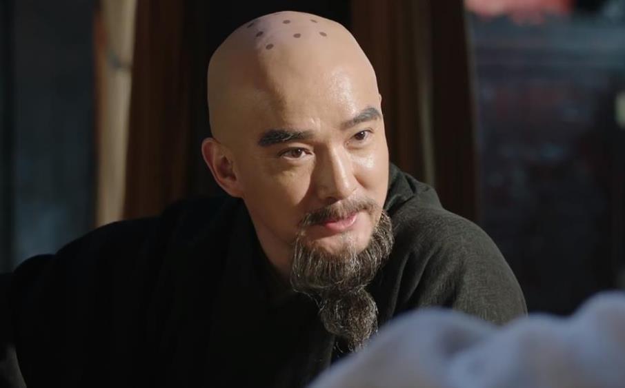 刘伯温与白小姐的传奇故事—揭秘期准背后的智慧