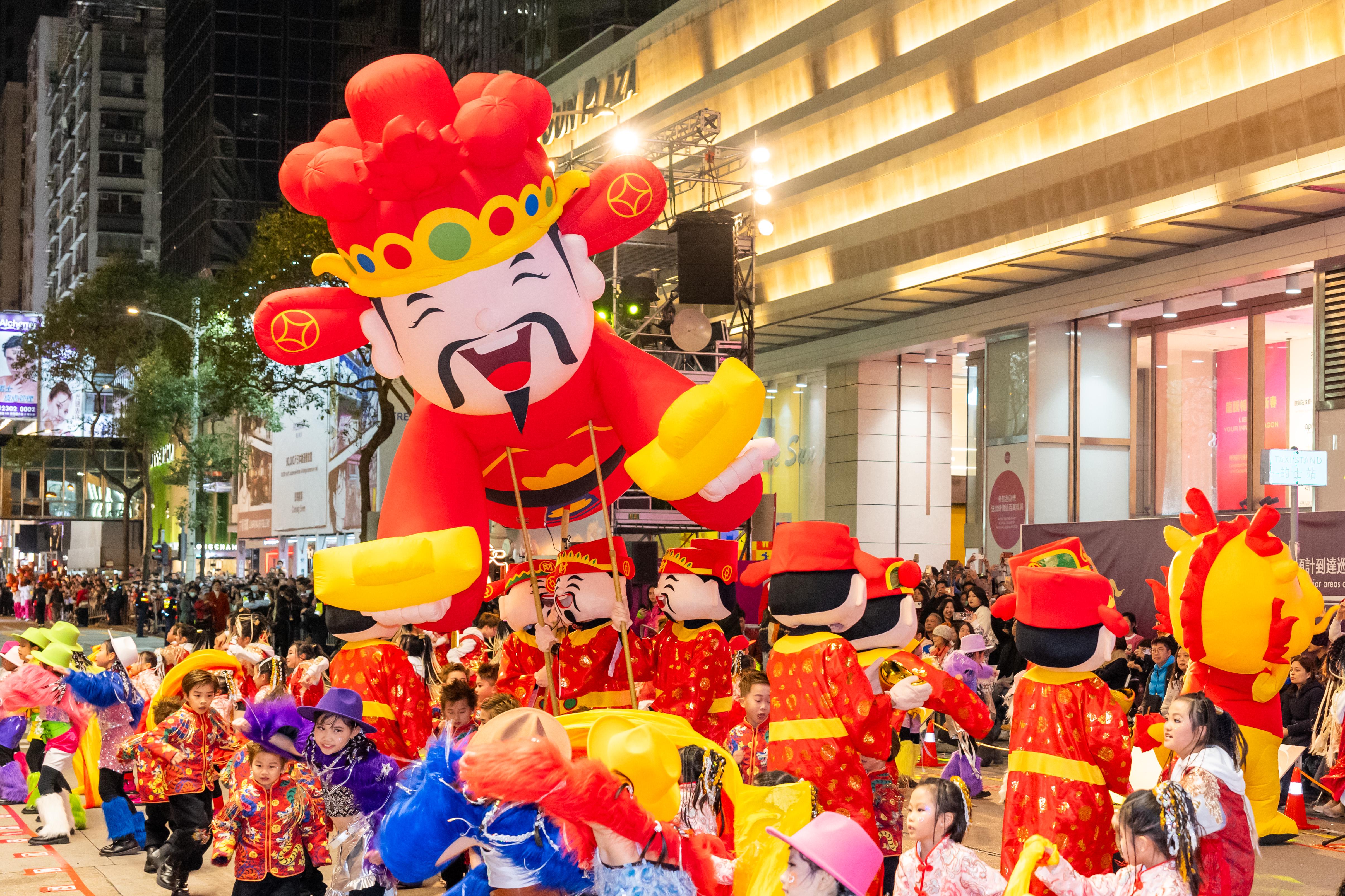 揭秘黄大仙精选三肖，传统信仰与现代彩市的奇妙融合