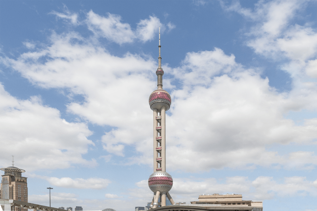 东方明珠塔，值得一登的上海地标