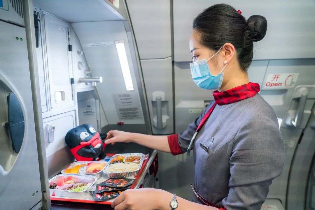 湖南航空24小时人工服务，便捷、高效与温暖的空中桥梁