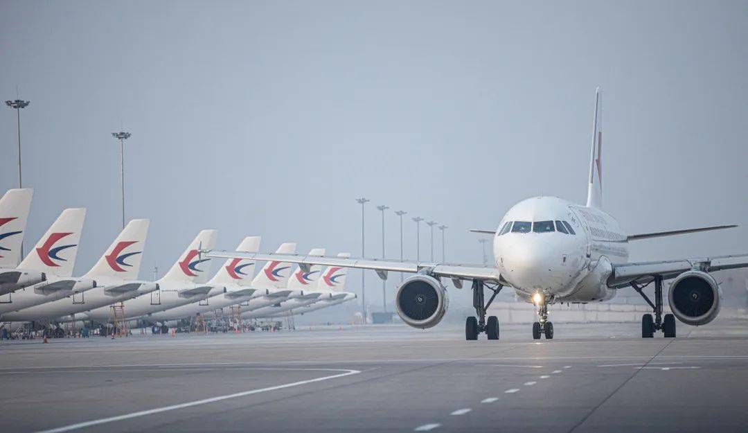 华夏航空客服电话，连接旅客与服务的桥梁