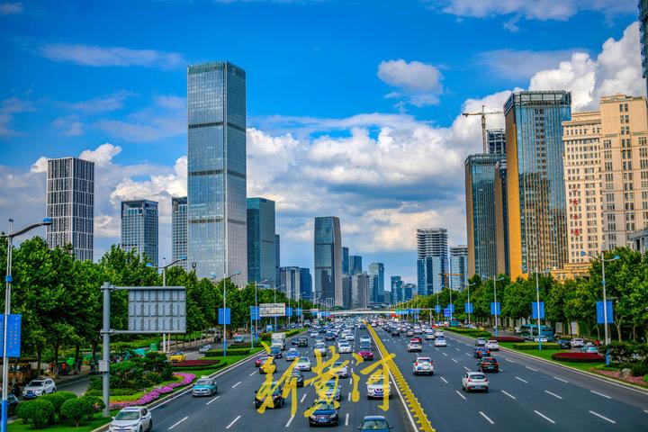 2035年的回望，重塑与展望—从山东档案职称考试看职业发展的新篇章