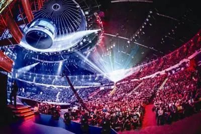 LCK直播2035—未来电竞的璀璨新篇章