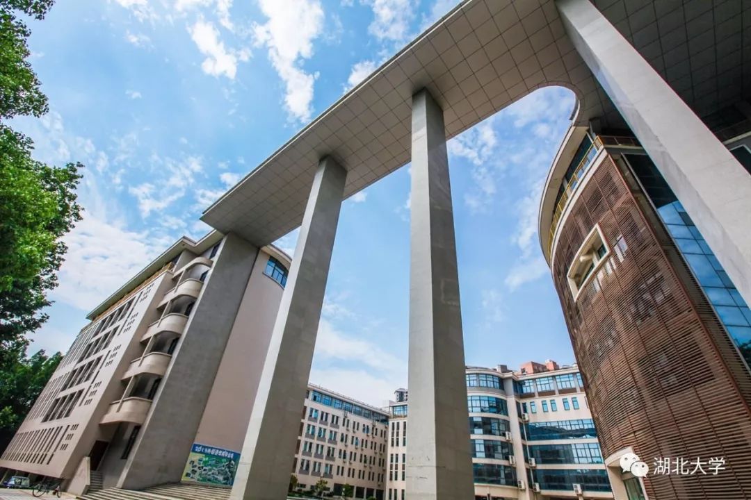 湖北大学本科招生信息网，梦想启航的智慧之门