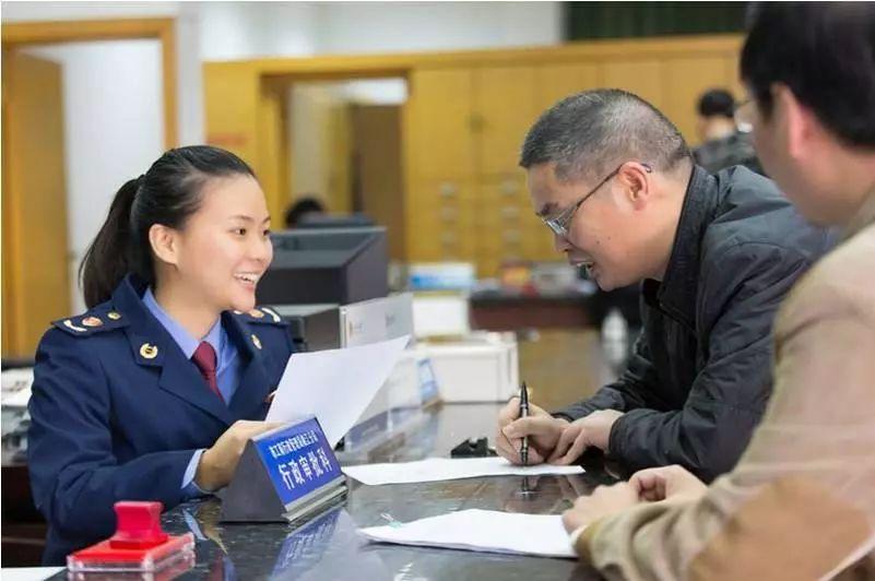 探索企业信息公示的透明窗口,透视企查猫与国家市场监管总局的企业信用信息系统